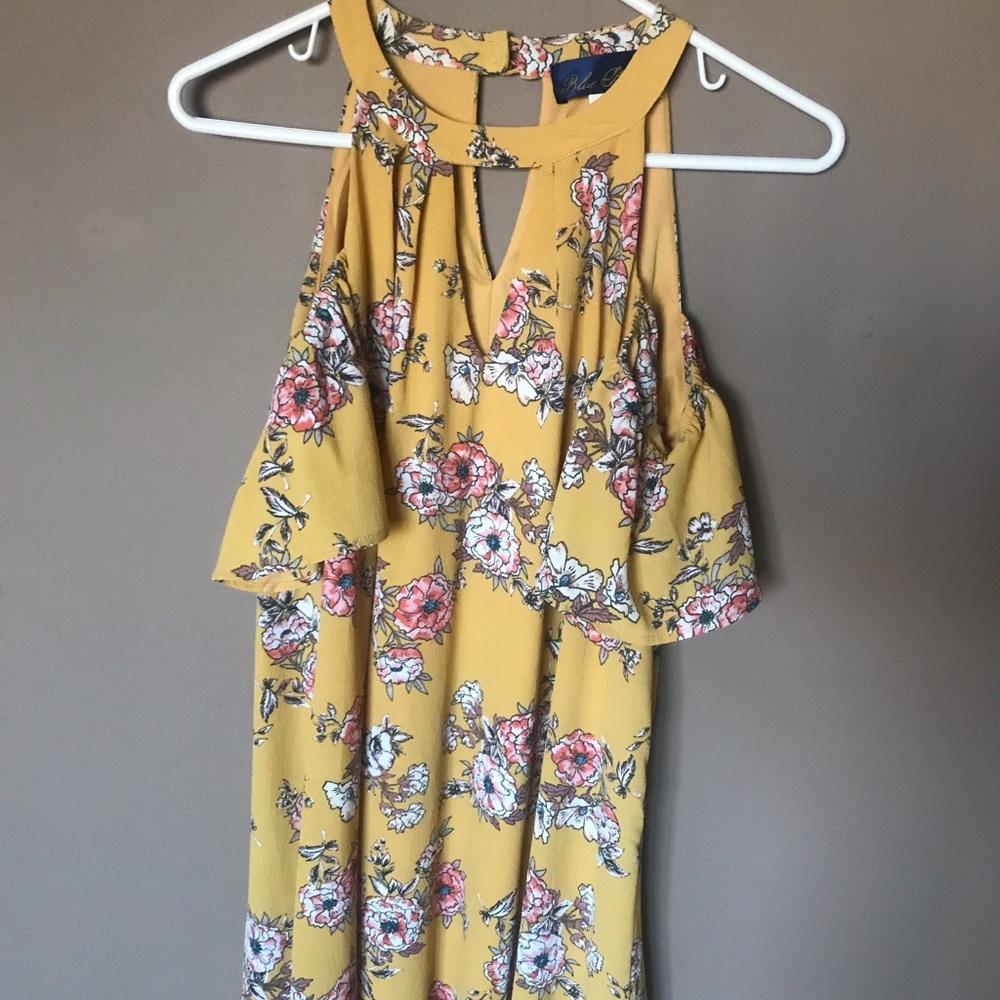 Francesca’s Yellow Floral Printed Dress